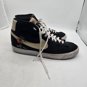 Nike blazer mid 77 pomegranate Size 11.5 B4